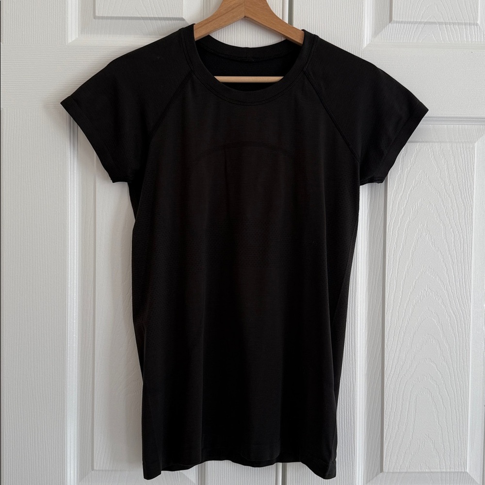 Lululemon Swiftly Tech Short Sleeved Shirt 2.0